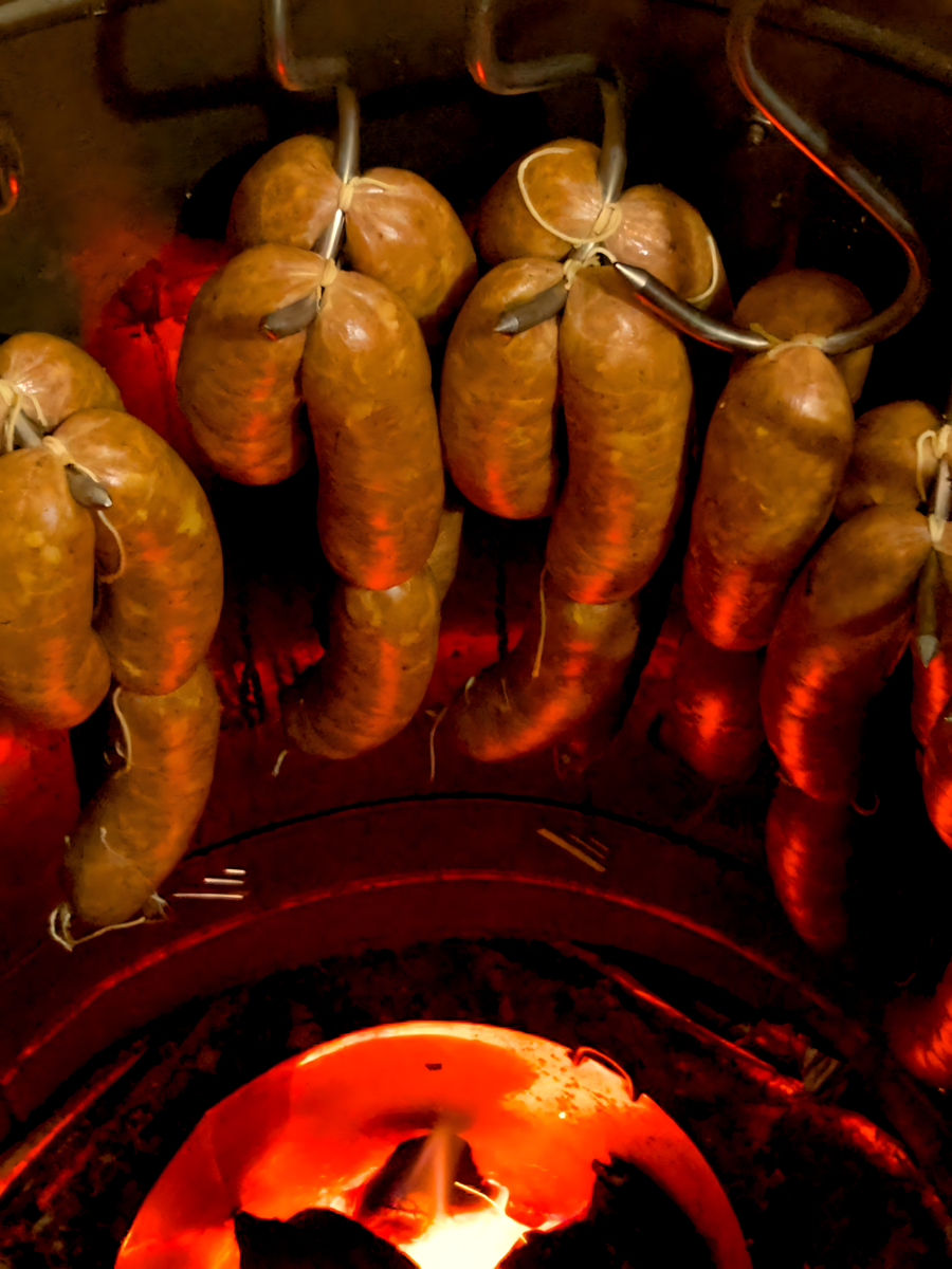 Chorizos La Montañerita WhatsApp-Image-2026-05-05-at-9.22.19-PM-3 Our Story  